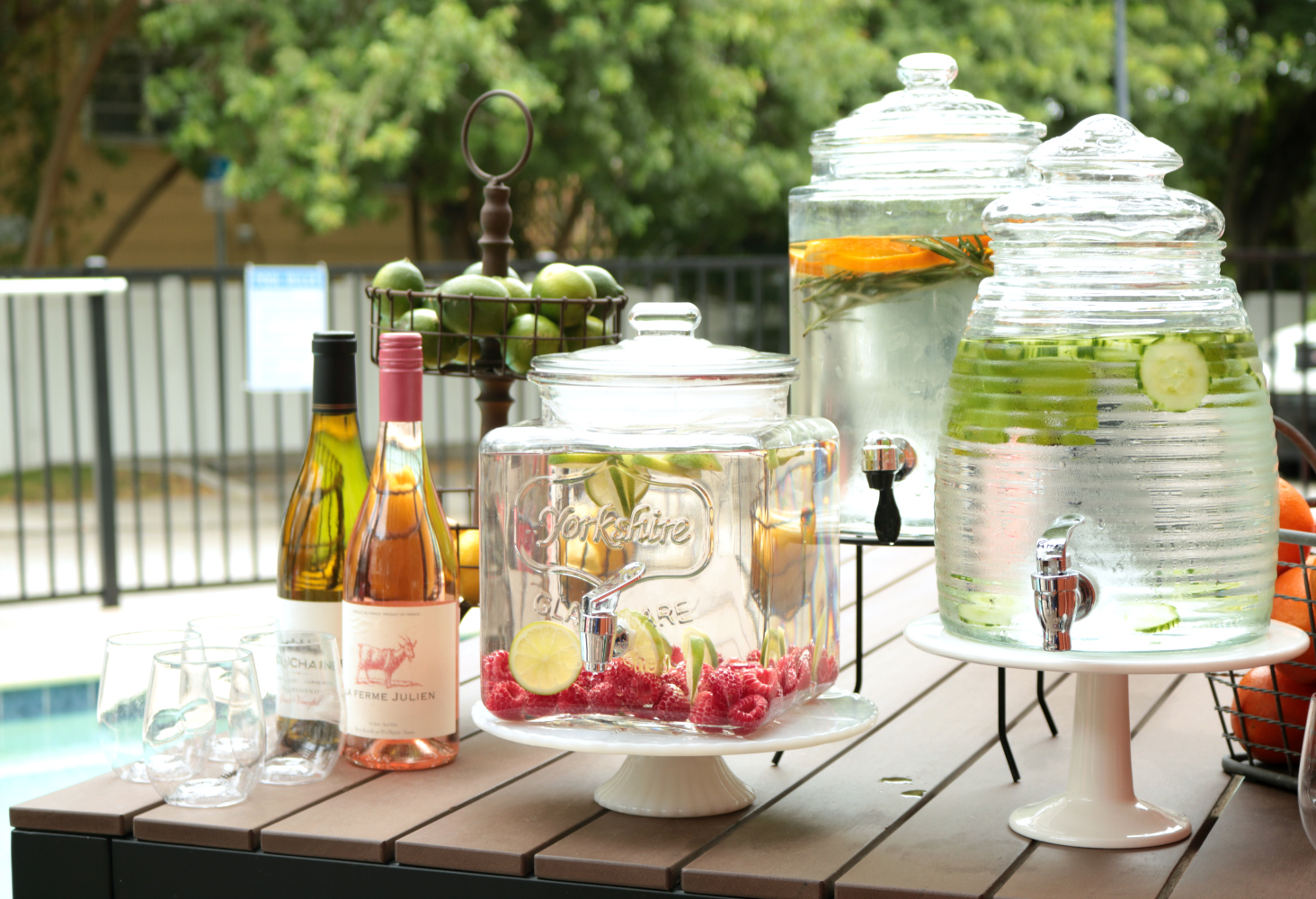 Restaurant Drink Station: How to Set Up for Self-Service
