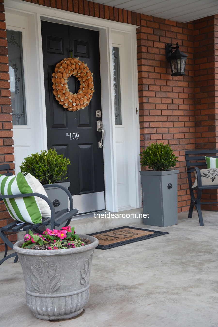 Porch Planter Box Ideas: Creative Ways to Spruce Up Your Porch