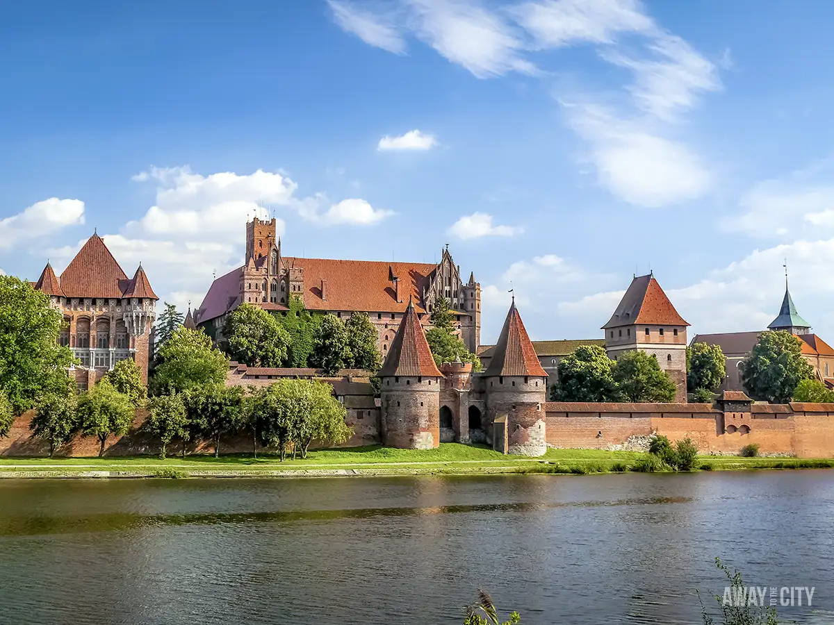 20 Fun Facts About Poland You Didn't Know (2024 Edition)