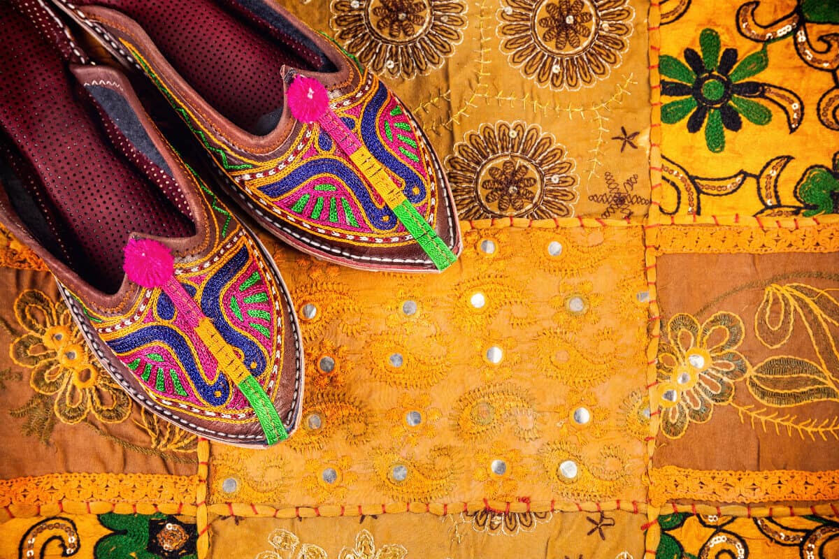 What to Buy in India: A Complete Guide to Popular Indian Products