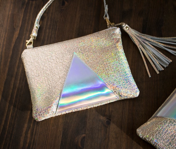 Discover Trendy Iridescent Clutches – Ideal for Parties, Weddings, and More