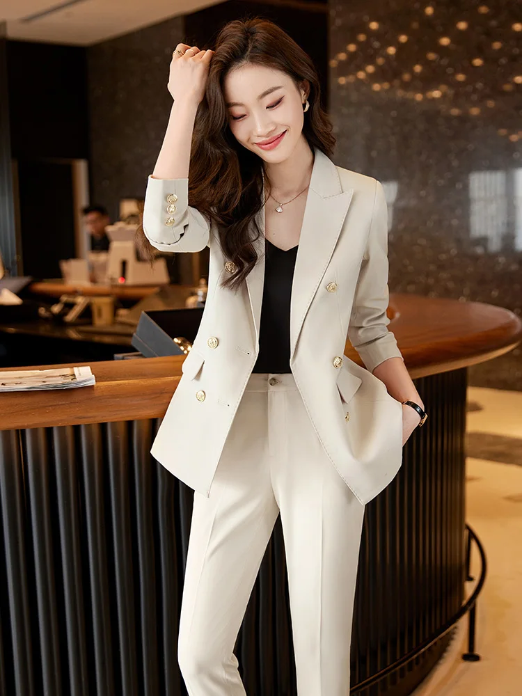 A Personal Note 73 Collection: Stylish Blazers and Trousers for the Modern Wardrobe