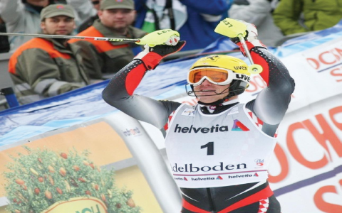 The Stem Christie Turn Explained： Enhance Your Skiing Precision