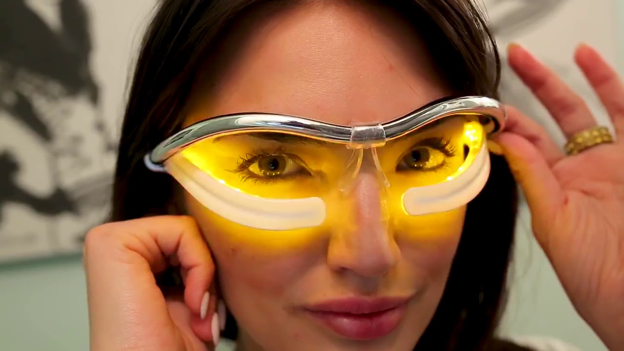 Skin Inc Optimizer Voyage Tri-Light Glasses for Bright Eyes: Your best bet for tired eyes? Easy tips to use this device effectively.
