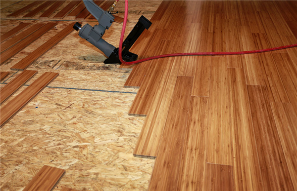 How to Choose the Right Flooring for Your Trailer House