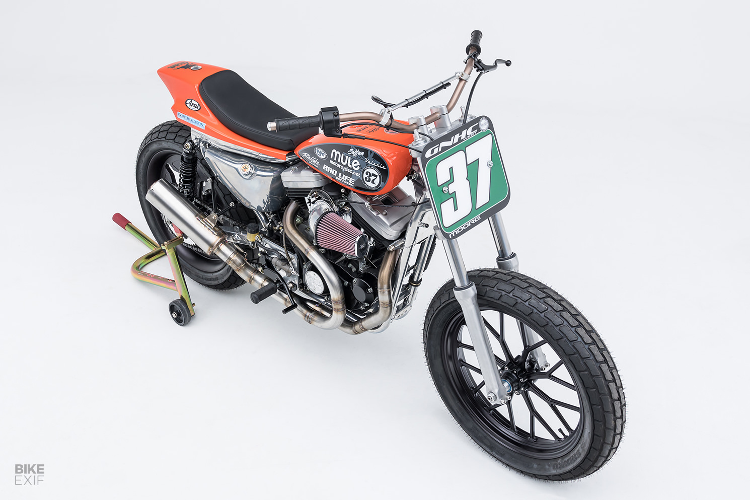 Harley Flat Track Bike Evolution: Models, Upgrades & Racing Tips