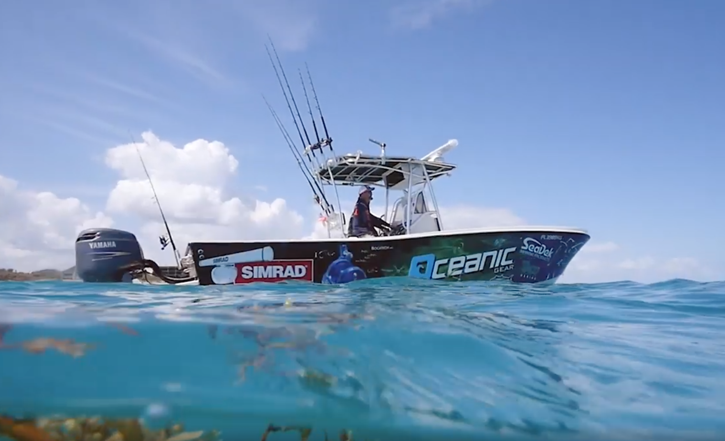 Discover the Classic Mako 261: Ideal for Fishing and Day Cruising