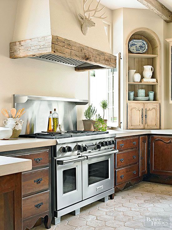 Stunning Kitchen Hood Ideas with Wood: Enhance Your Space with Style