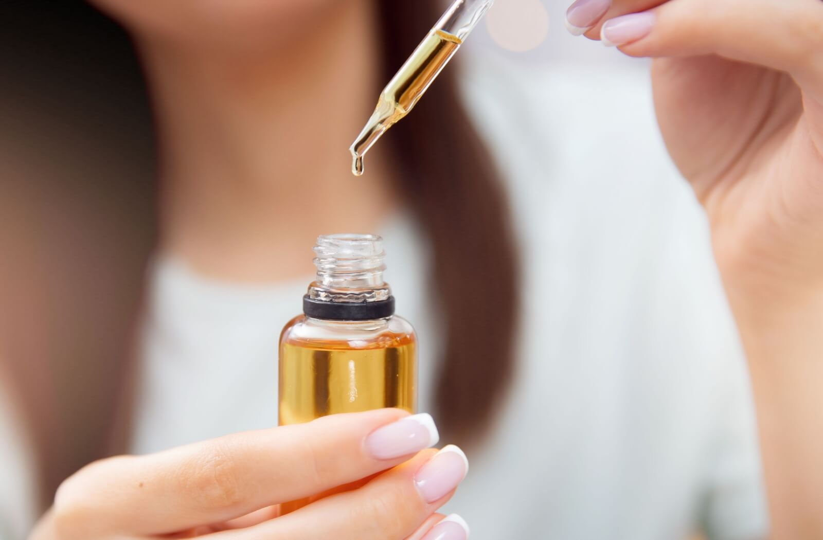 Does Castor Oil Help Get Rid of Dark Spots Naturally?