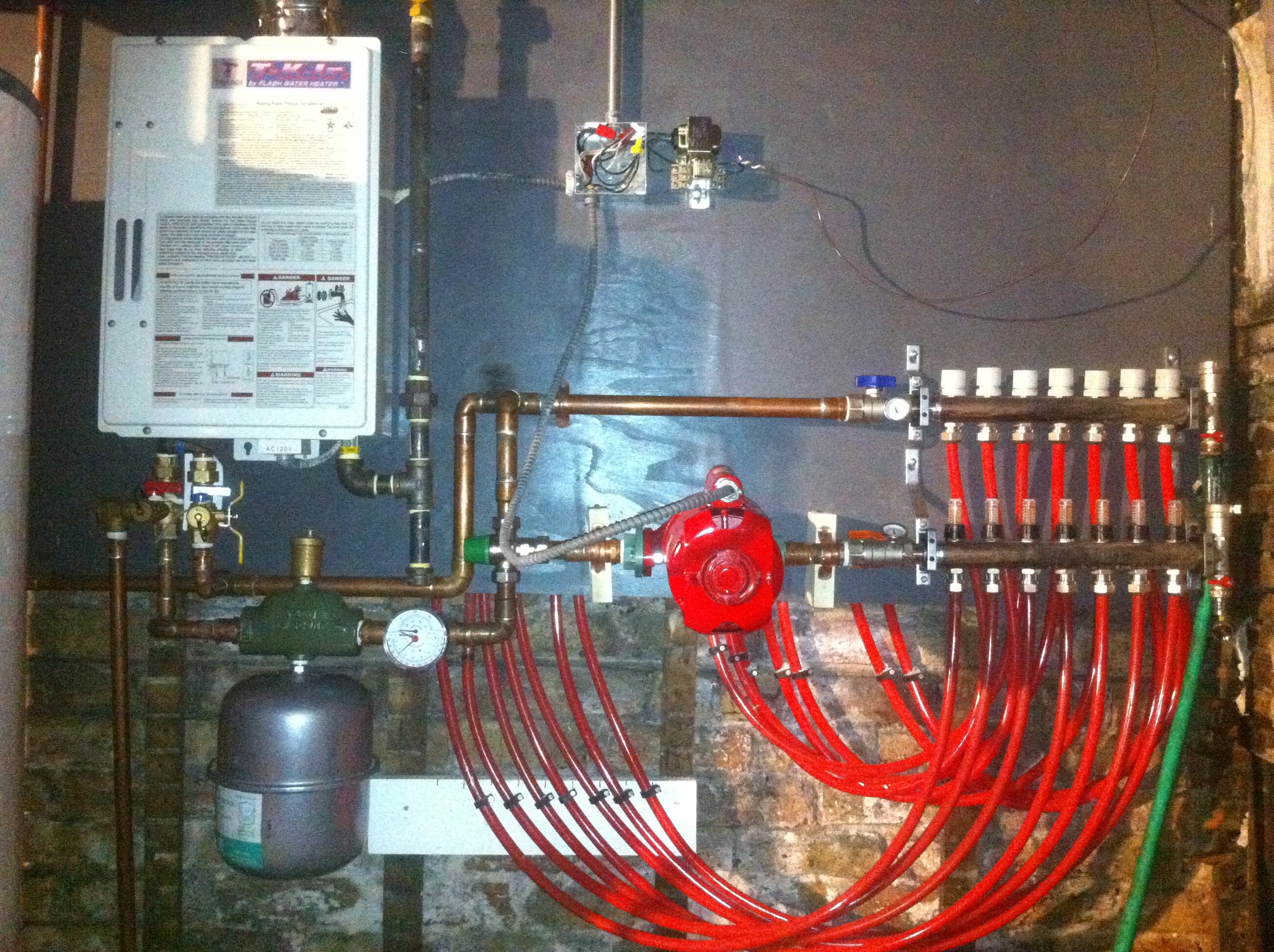 How to Choose the Right Circulator Pump for Radiant Floor Heating