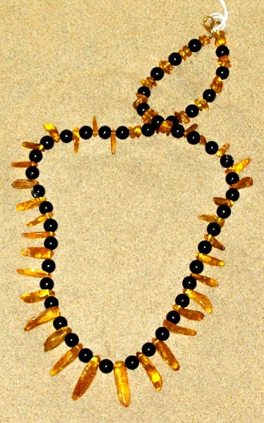 Jet and Amber Necklace: Unique Handmade Jewelry for Spiritual and Stylish Wear