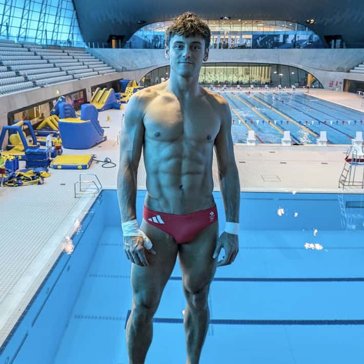 Discover the Most Attractive Male Athletes of 2024