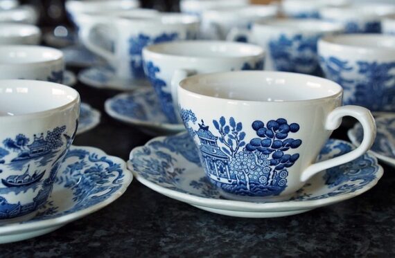Discover Authentic Poland Souvenirs: From Pottery to Food