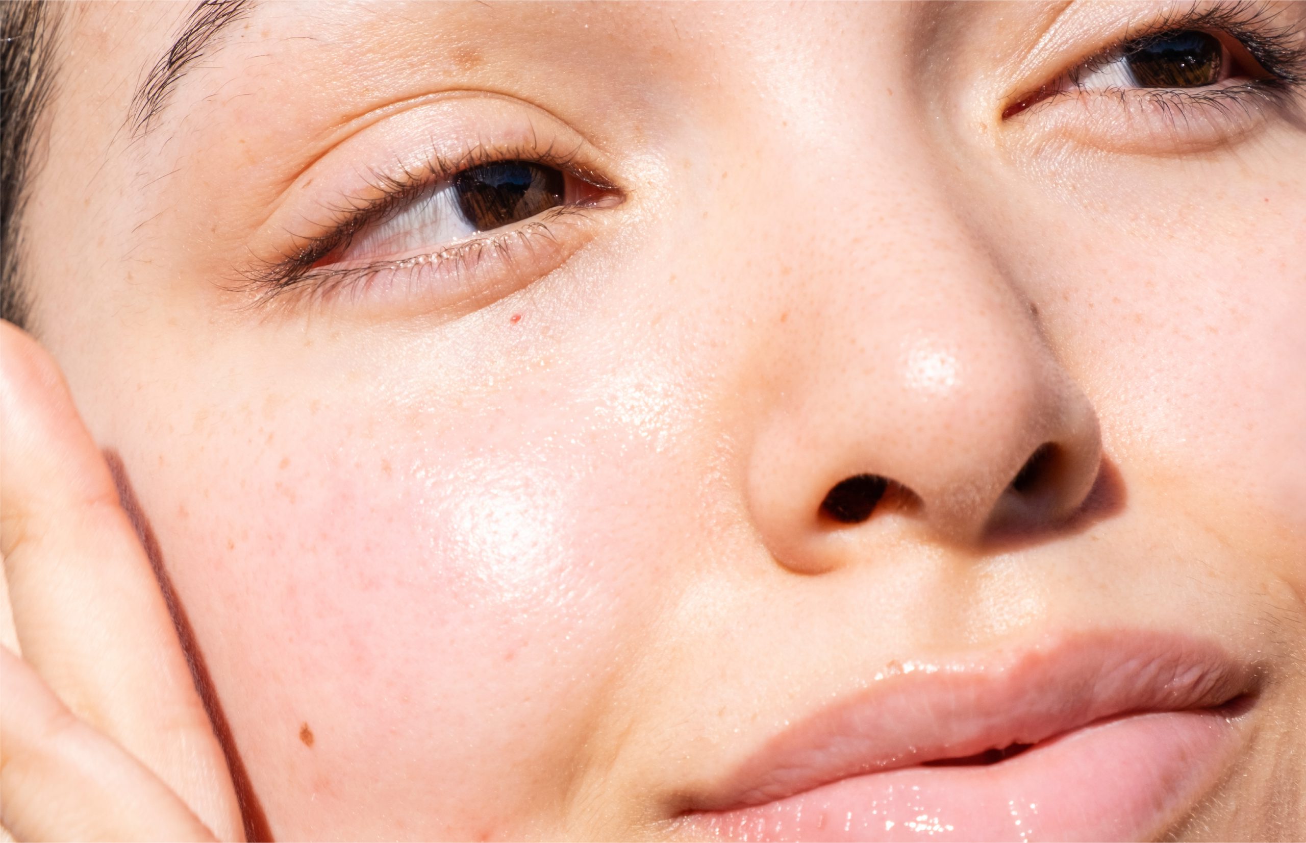 Want to know how to exfoliate under eyes gently? Discover the best methods for your sensitive skin.