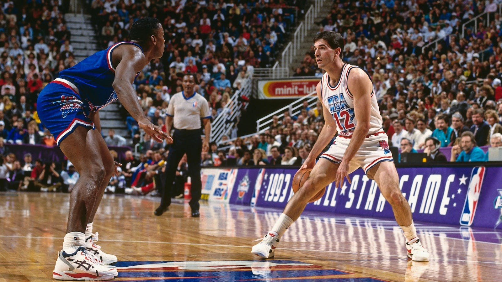 John Stockton vs Isiah Thomas: Who Was the Better NBA Player?