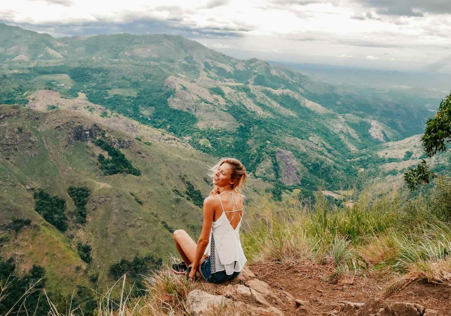 Love Ella Hiking? Check Out These Amazing Views!