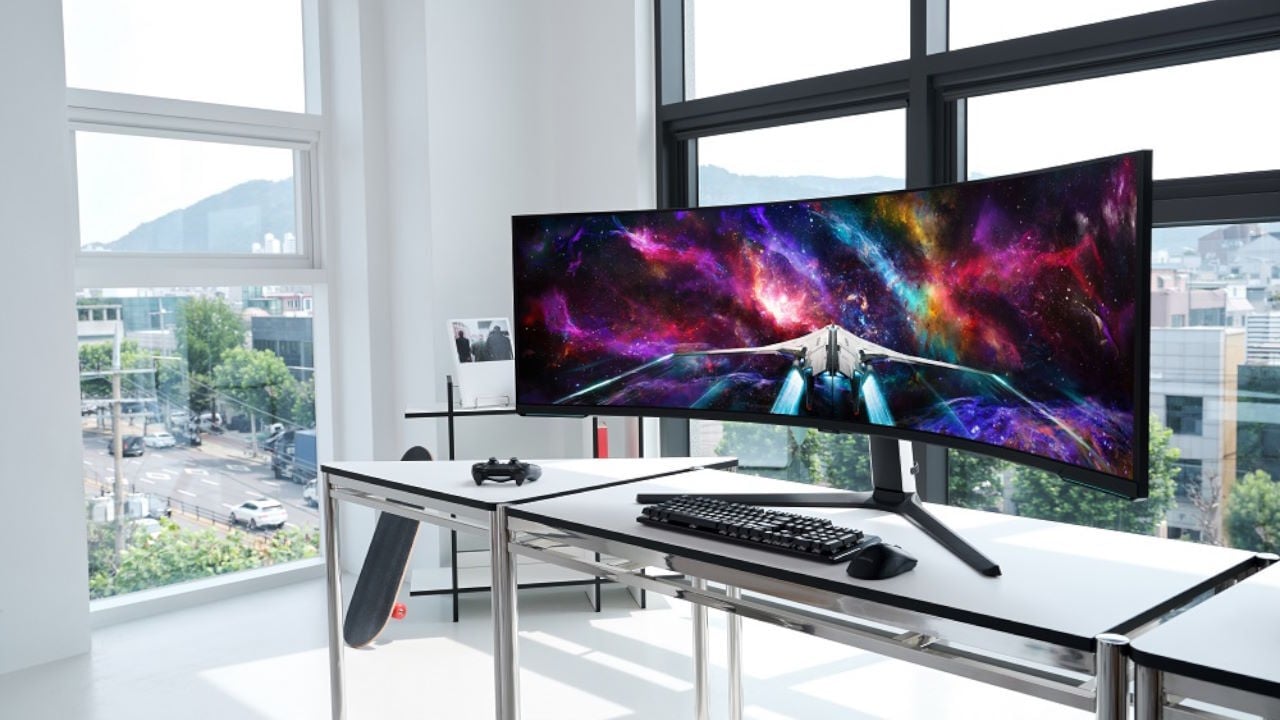 monster curved