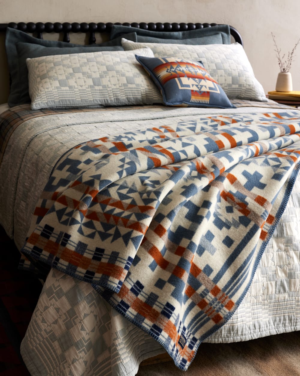 Explore Blue Ridge Blankets: Handcrafted Luxury for Cozy Nights