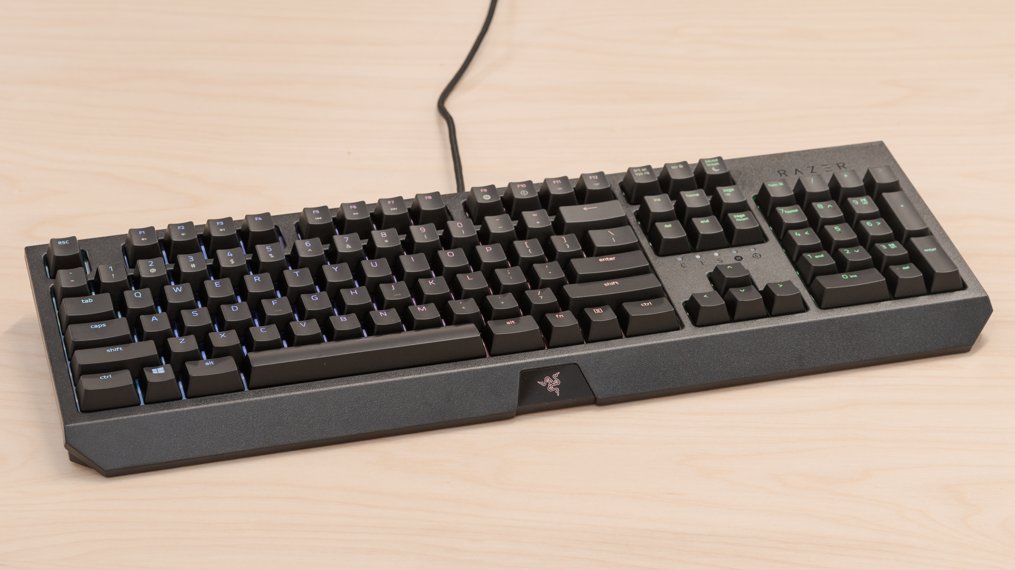 Huntsman vs BlackWidow Razer: A Comprehensive Comparison for Gamers