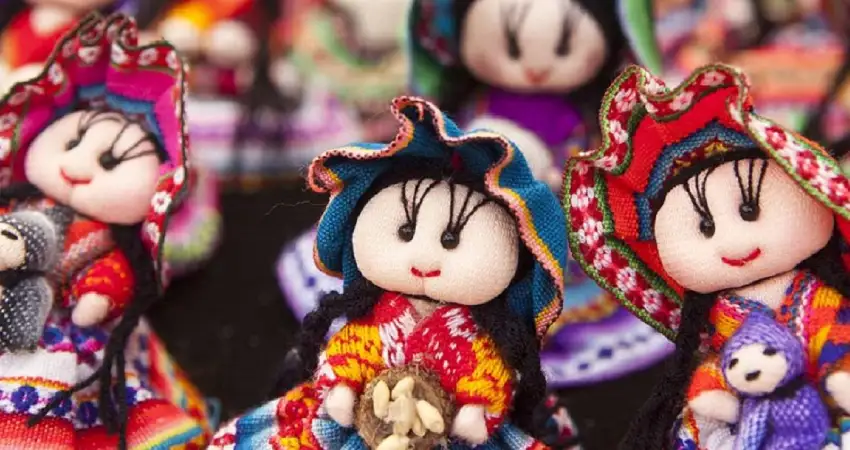 Souvenir Peru: Explore the Best Authentic Peruvian Gifts and Crafts