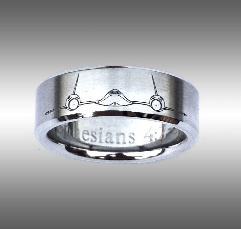 SR-71 Blackbird Ring: The Ultimate Gift for Aviation Lovers