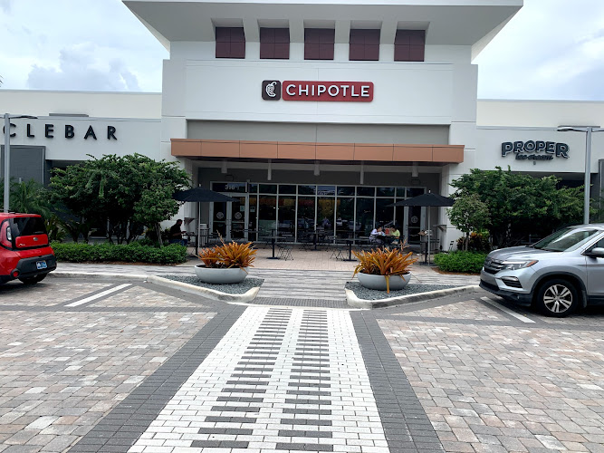 What to Know About 1780 N Congress Ave, Boynton Beach: Shops, Dining, and More